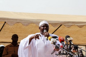 Gambie: 8 militaires condamnés pour complot contre le président Barrow