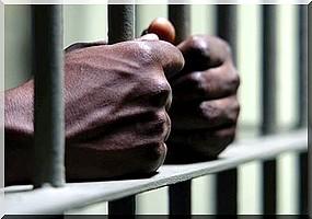 Pour attouchements, un taximan marocain écope de 6 mois de prison. 