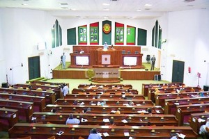 Mauritanie : les députés disent oui au recul de l’âge de la retraite à 63 ans