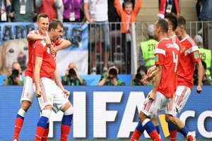 Foot/La Russie écrase l'Arabie saoudite 5 à 0 en ouverture de