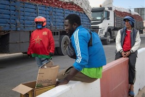 Sahara occidental: scènes de vie sur la route de la Mauritanie