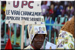 Le Burkina Faso aux urnes dimanche pour un premier scrutin démocratique 