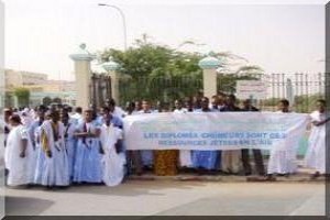 Nouakchott: sit-in d'ingénieurs chômeurs