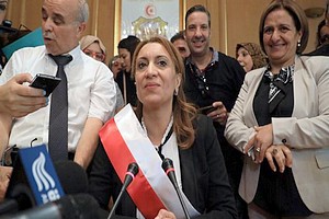 Souad Abderrahim, première femme à la tête de la mairie de Tunis