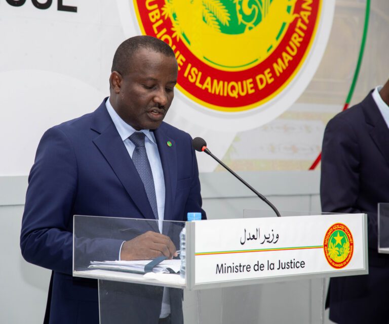 Le ministre de la Justice présente le projet de loi relatif à la lutte contre les stupéfiants et les substances psychotropes