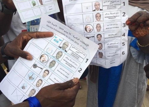 Présidentielle en Mauritanie: le système de parrainage des candidats contesté par les oppositions