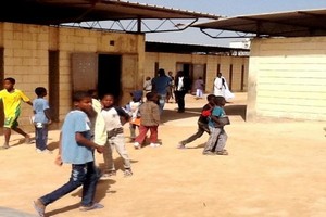 Effondrement du toit de l'école Teyarett II à Nouakchott Ouest sur des élèves