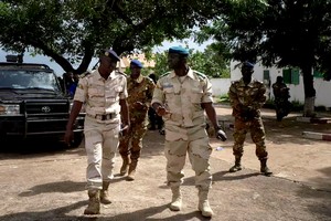 L’UA maintient la pression sur le Mali pour une transition menée par un civil