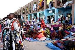 Sebkha : Grogne des vendeuses et ambulants