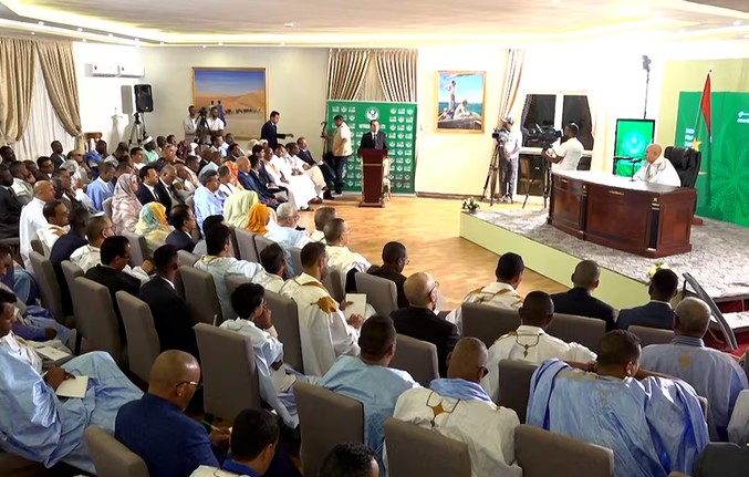 Vidéo. Mauritanie: retour du débat sur le verrouillage du mandat présidentiel, entre analyses d’un militant politique et d’un constitutionnaliste