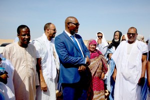 Le chef de l'opposition visite les victimes des démolitions de la zone dite 