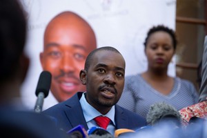 Présidentielle au Zimbabwe: l'opposant Chamisa rejette la
