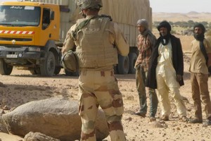 Violents heurts à Tinzaouatine à la frontière algéro-malienne