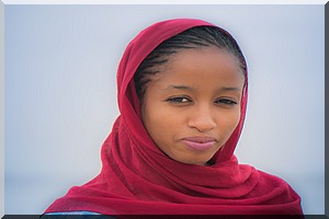 Une étudiante mauritanienne récompensée de ses bons résultats par la participation d'un séjour solidaire à Dakar
