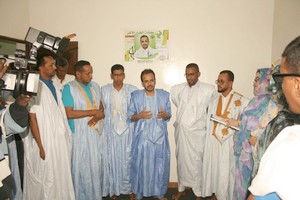 Le candidat Mohamed Lemine Mourteji visite des sièges de sa campagne à Nouakchott