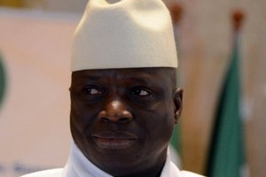 Yahya Jammeh averti de ne pas retourner en Gambie
