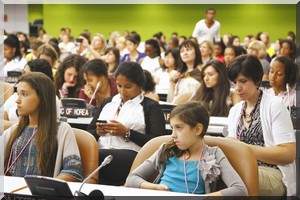 Célébration du multilinguisme : le concours «Plusieurs langues, un seul monde» lancé