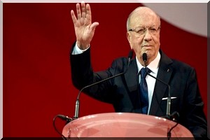 Tunisie : le nouveau président, Béji Caïd Essebsi, a prêté serment