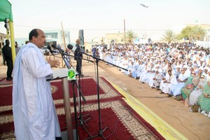 Ould Abdel Aziz lache 