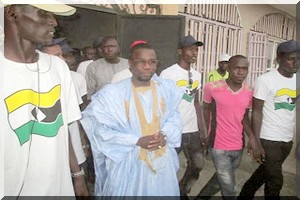 Hommage au grand combattant de la liberté, le camarade Samba THIAM des FPC. 