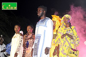 Mauritanie : à Nouakchott, du slam et de la mode pour célébrer l’espoir [Vidéo & PhotoReportage]
