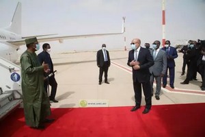 Le président Ghazouani au Tchad pour assister aux obsèques du défunt président Deby