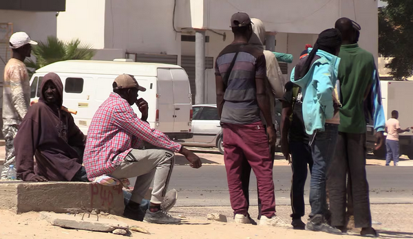Régularisations en Mauritanie: des migrants pointent «le temps de traitement» d’une demande de séjour