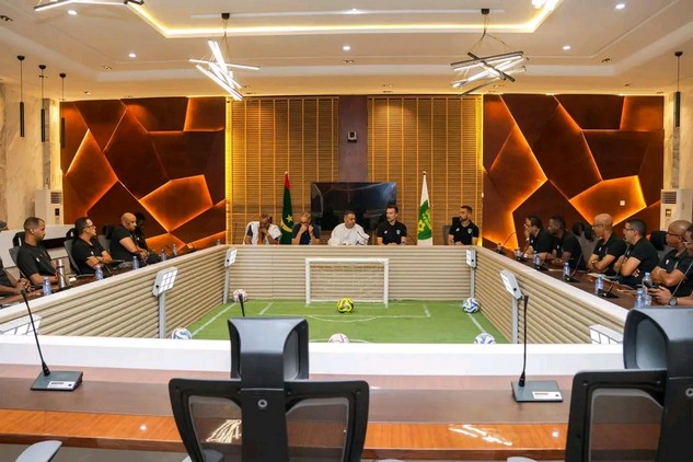 Elim CAN 2027 : en préparation des prochaines échéances, Ahmed Yahya réunit le staff des Mourabitounes 